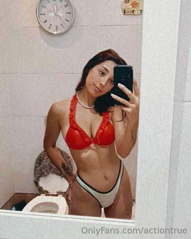 REGISTER FOR FREE AND LET'S PLAY 🫦

🌹 @prettylady11  🌹 @spre..