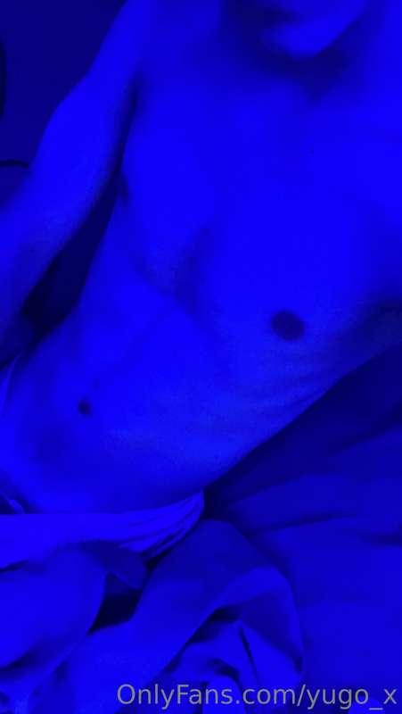 Désolé de pas beaucoup poster, je me remets de l’opération p..