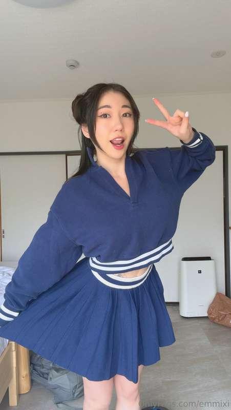 Do you think this outfit looks cute? :3