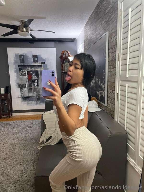 like if you would smack it...😈
