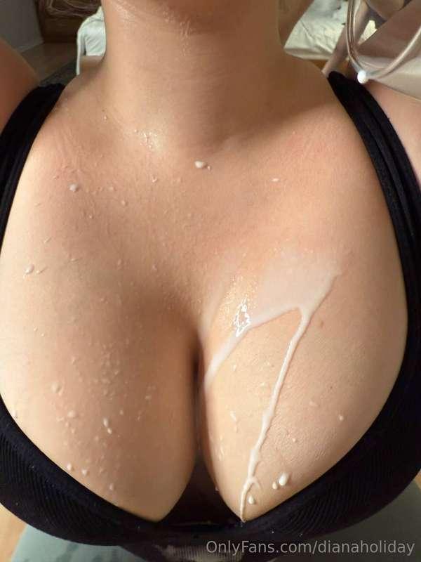 dianaholiday image #1