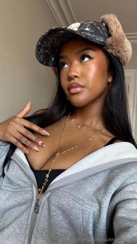 do you fw the hat? be honest with me lol x