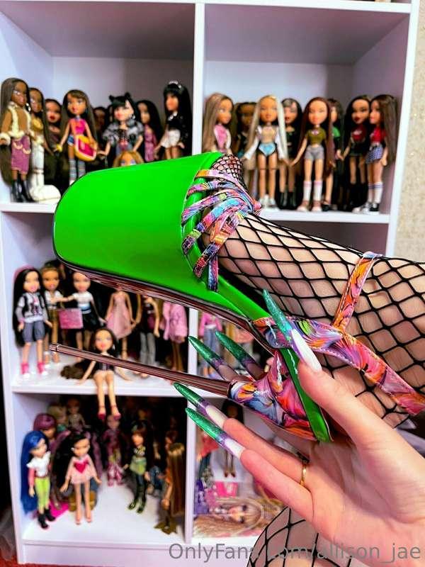 my green heels✨