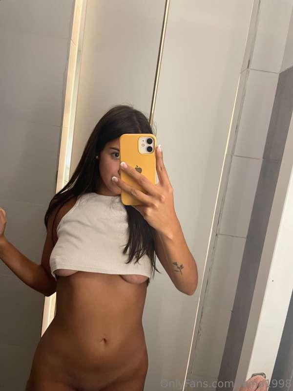 I am here again to play with you ! Write me bb 🥵🫶✨😘♥️🥵💫😋💓🎀💋👅..