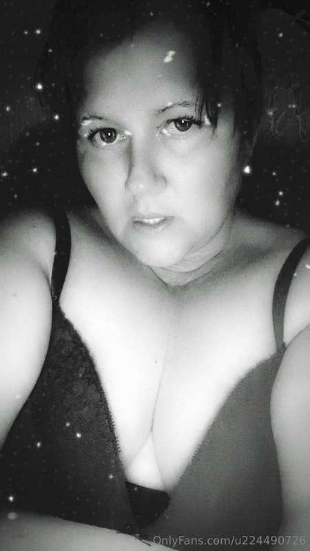 Oh baby I want to play a game, I'm so horny for u, if u send..