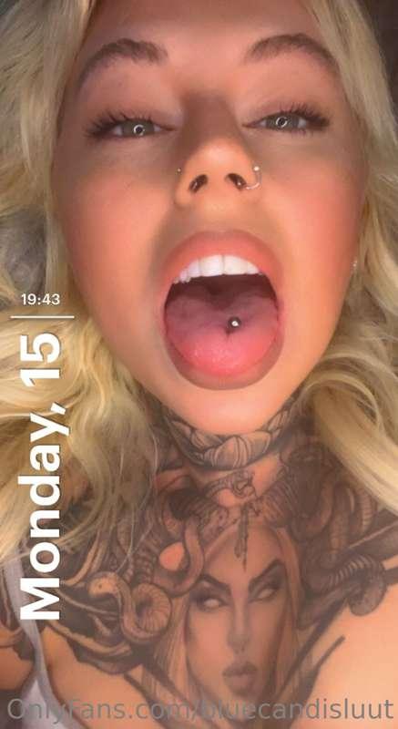 I want you to cum on my face