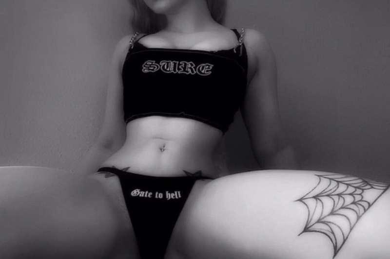 how cute is the ‘gate to hell’ thong