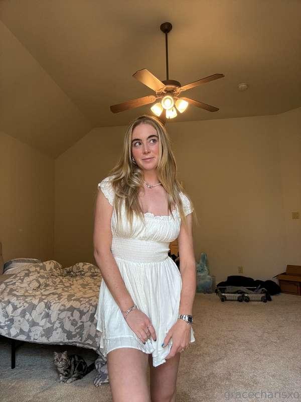 Looking innocent 😇 but then I get on my knees and make you 🤯