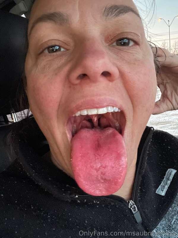 braved the weather and ran out for a cherry slushy. ❄️🍒👅