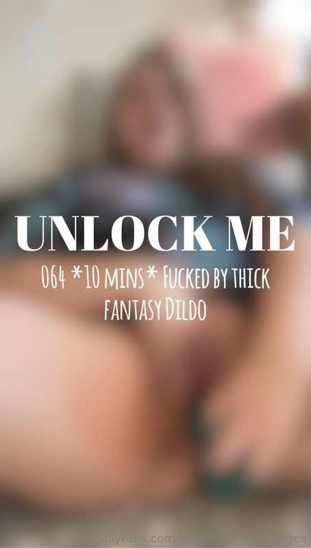 **YOU THINK MY PUSSY COULD HANDLE A BIG, THICK DILDO?** 🤯 *W..