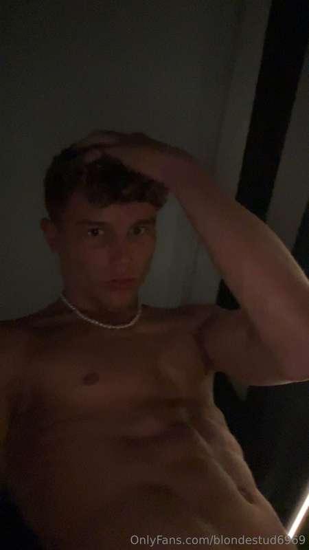 Send me a selfie baby, i want to get to know you😈