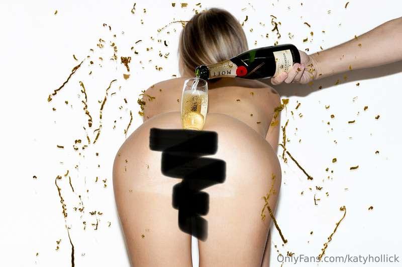Happy New Year 🎉 tip for the uncensored pic 🥵🌶️