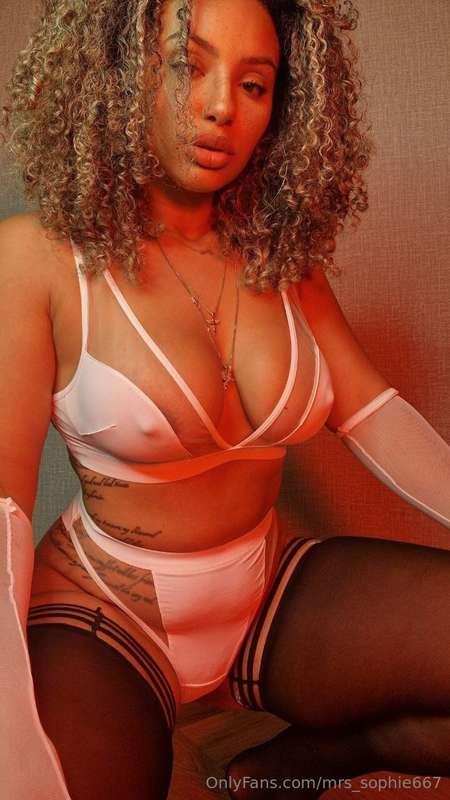 I bought some new lingerie... Can I show it to you and tell ..