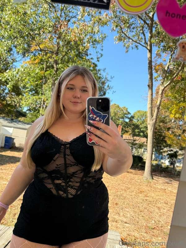 Are we going on a date if I show up like this? 