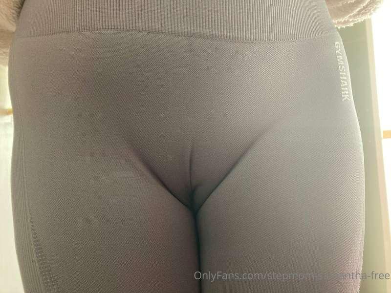Hey babes 😘 been watching some of my dirty videos 🎥 and want..