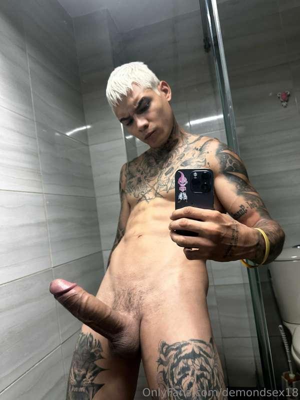 🍆👺💪🏻
