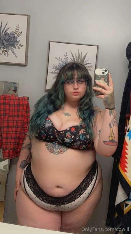 More to come pervs 🥰