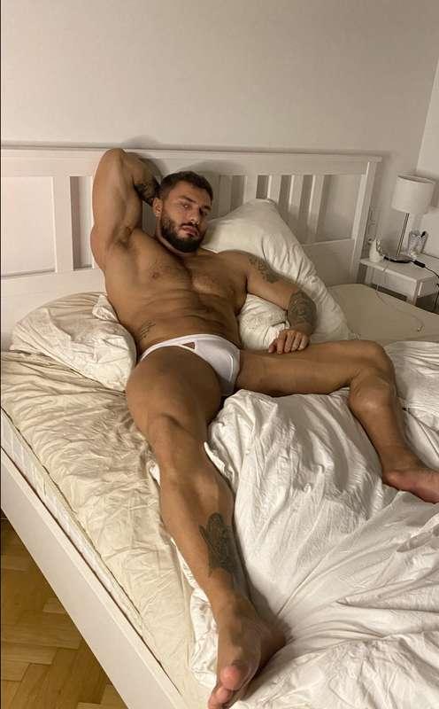 Are you the kind of pillow that makes me want to stay in bed..
