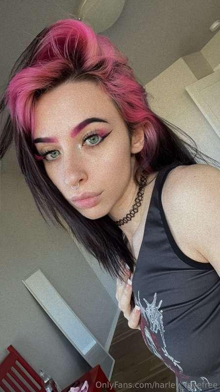 can i have a kiss? 🥹