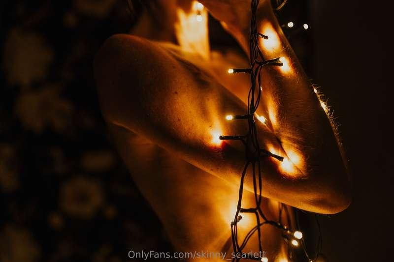 There’s something about the twinkle lights that gets me all ..