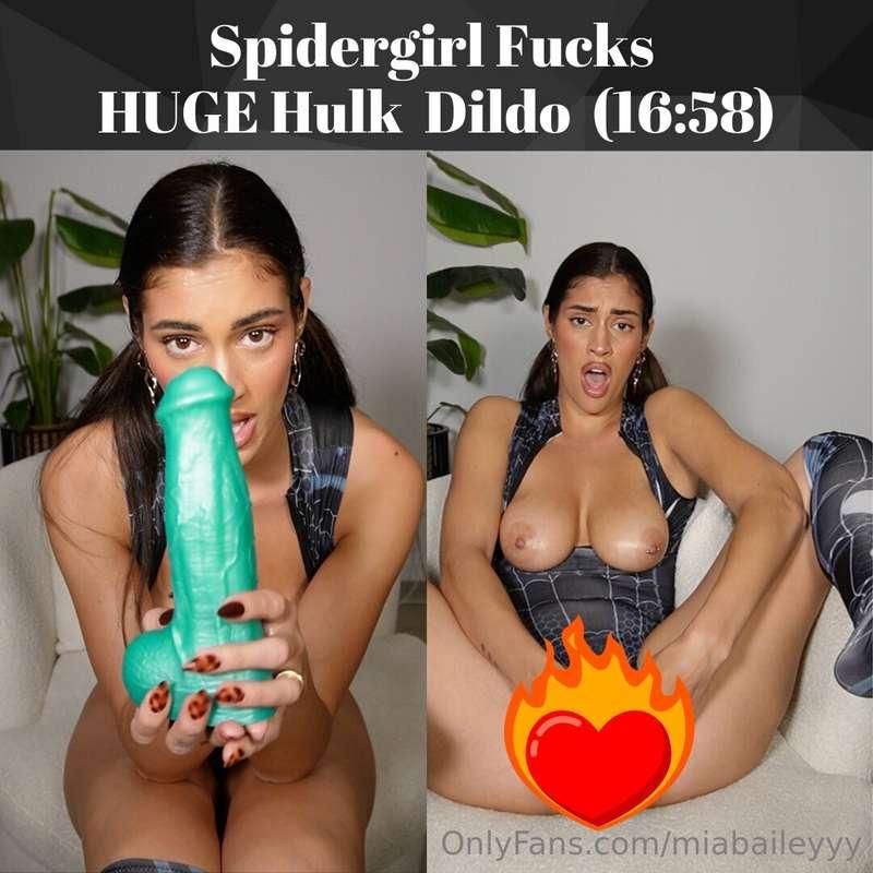***Spidergirl Fucks HUGE Hulk Dildo*** • *[16:58]*   **Tip $..