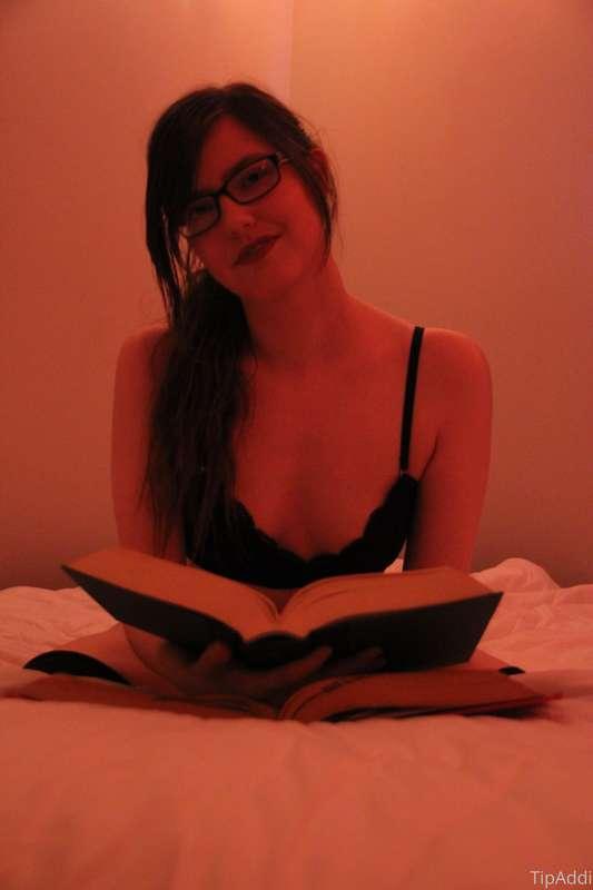 Front View // Back View