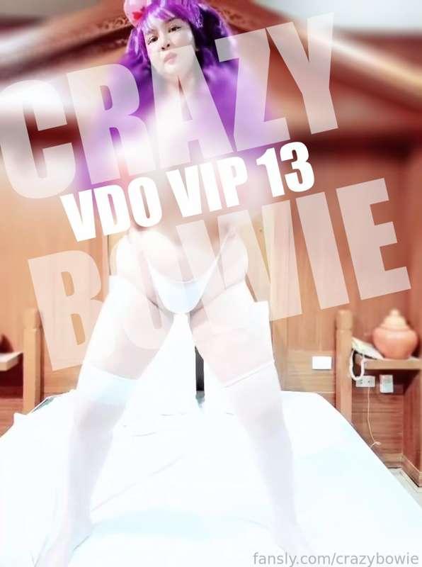 crazybowie image #0