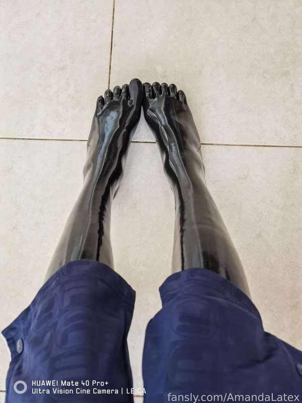 amandalatex image #1