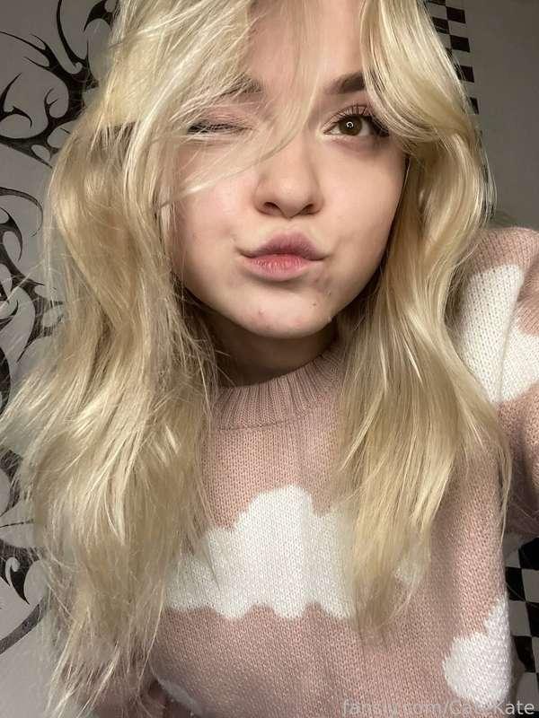 testing my facial expressions (grimacing)😝



#alt #fyp #cutie #egirl #teen #naughty #amature #young #tattoo