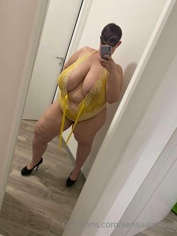 the dress goes down more and more ...