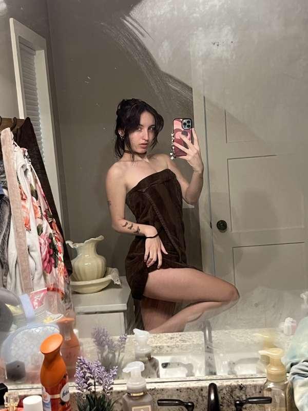 Photo Drop 🧖🏼‍♀️