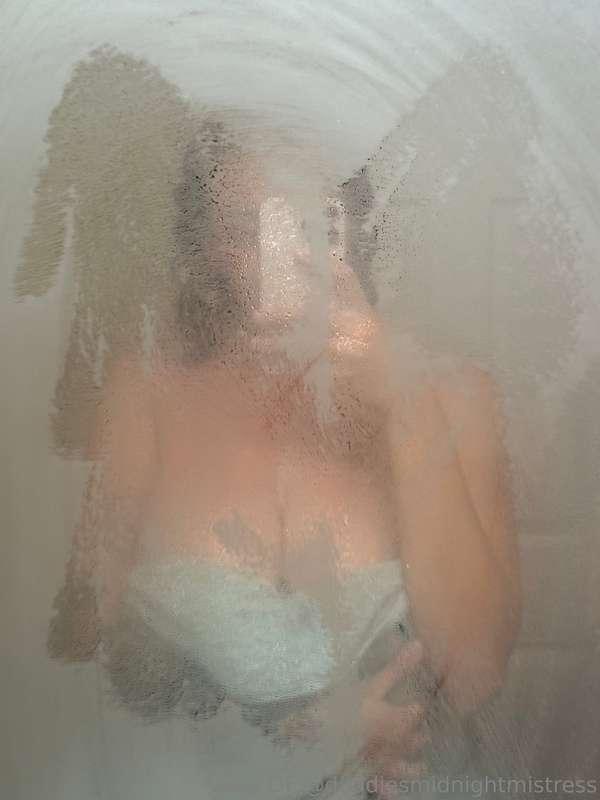 Behind the foggy glass, I’m dripping wet and ready to drive ..