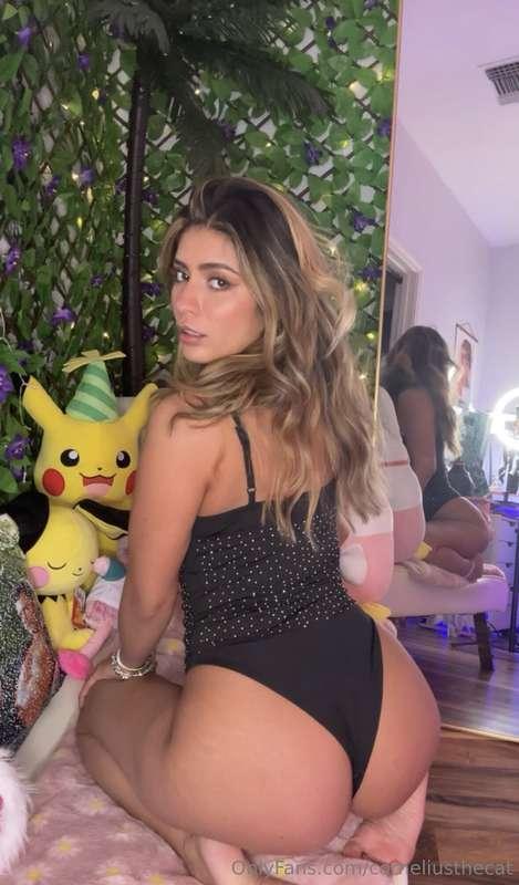 spank me and i'll sit on your face