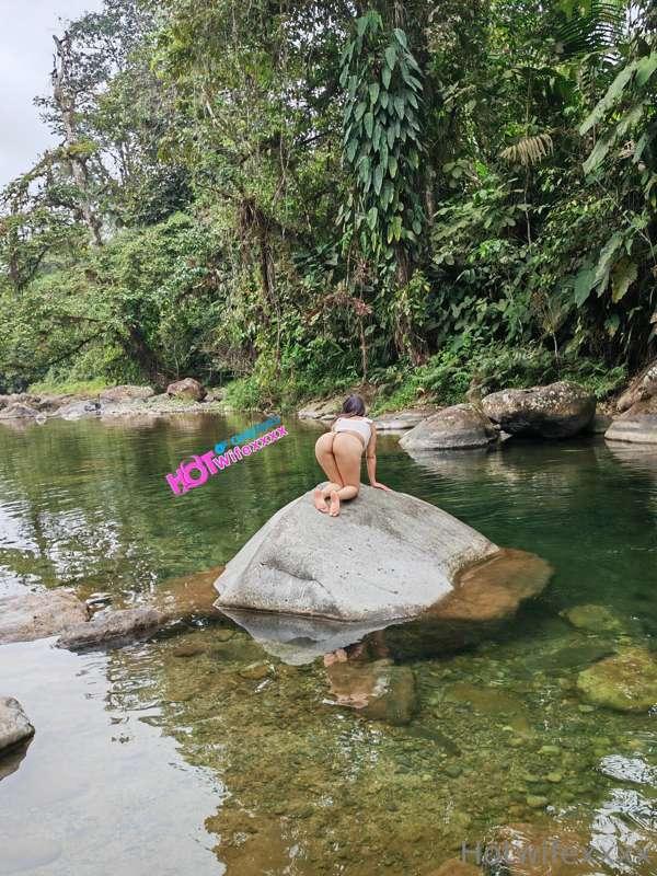 hotwifexxxx image #1