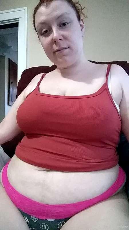 Lazy day for sure 👅