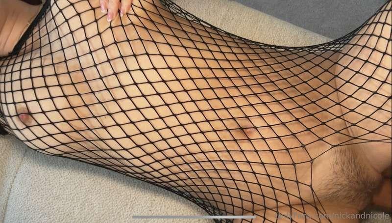 Getting fucked on the sofa 🤤