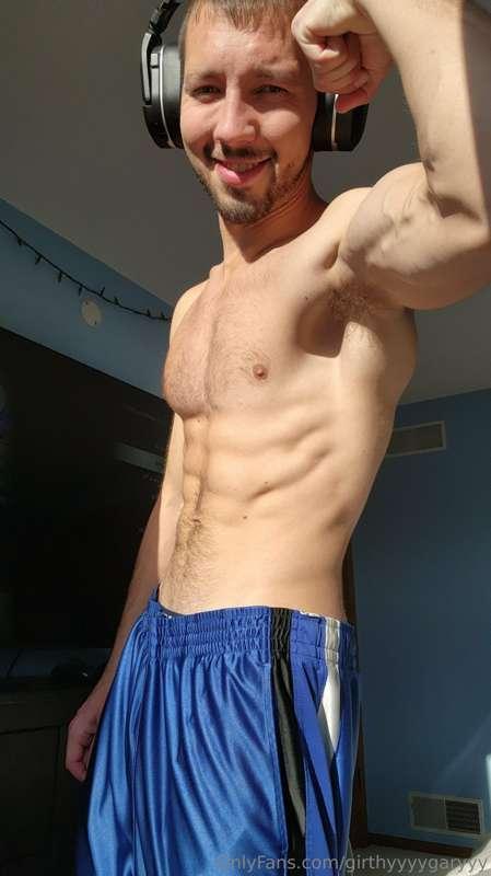 girthyyyygaryyy image #1