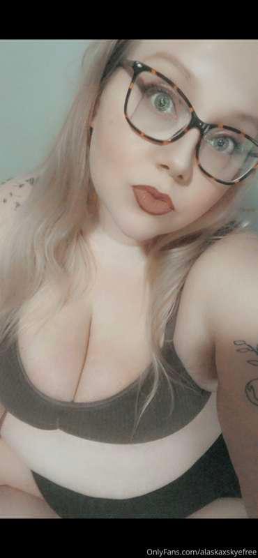 Hi babes, hope you’re having a good day 💖