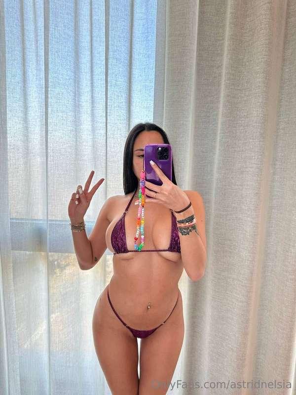 Hello mes bébés, venez discuter avec moi💦