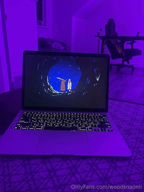 Would you fuck me while I watch anime?💜