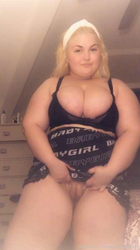 babygirl skirt + pussy photoset 🖤🖤🖤