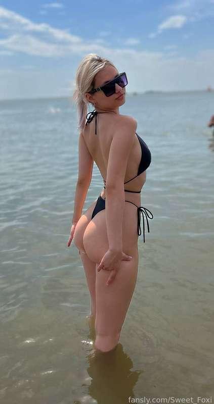 Your summer is as hot as me ???
