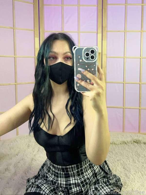 scarletbae image #0