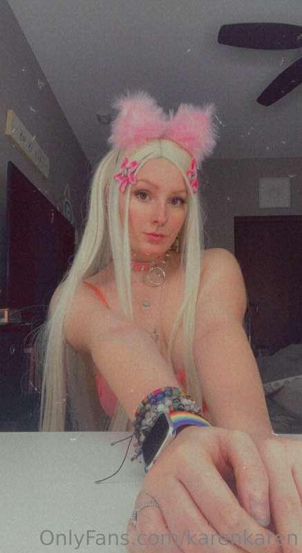 Need a catgirl gf?
