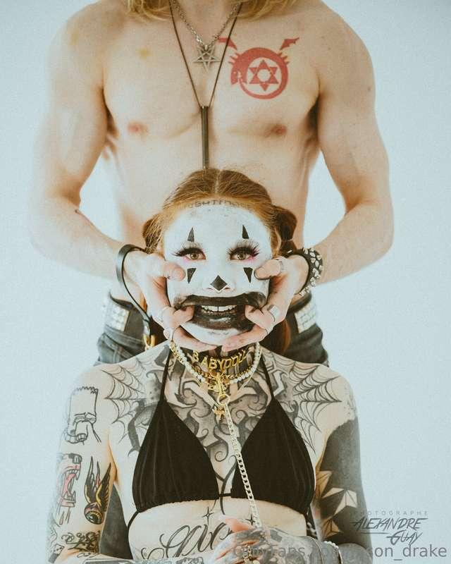 Part 2 of clowning around with @roussleevip ! The best way o..