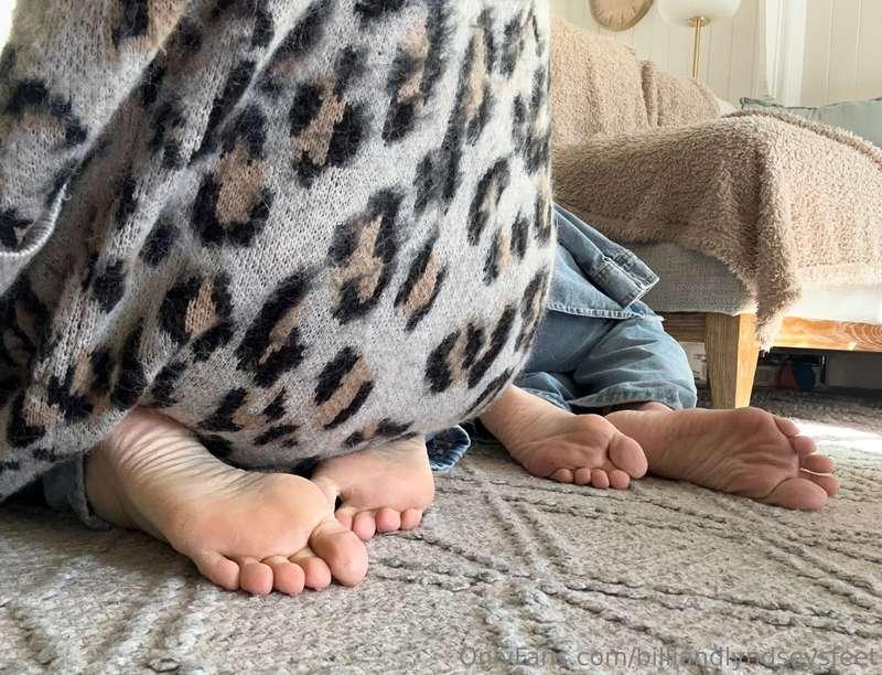 Happy Toesday 😝