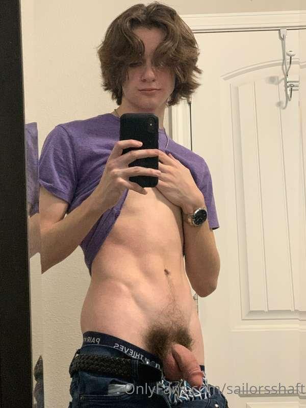 Here’s a little extra for today cuties 😊