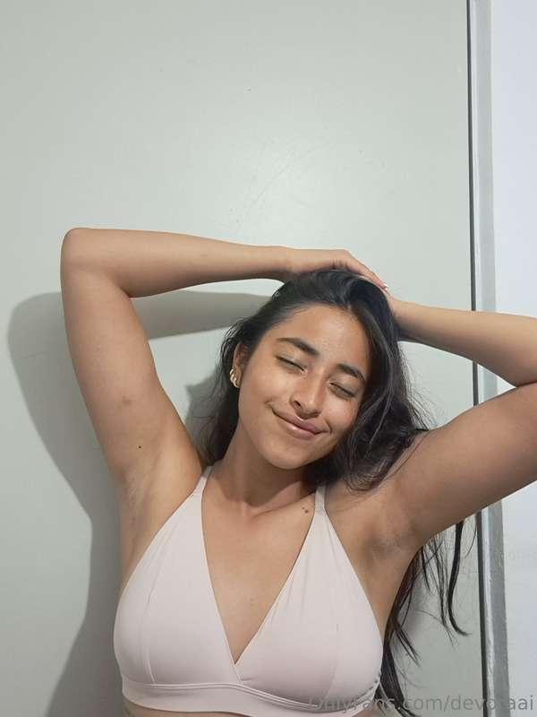 Les gustan mis axilas 🙈