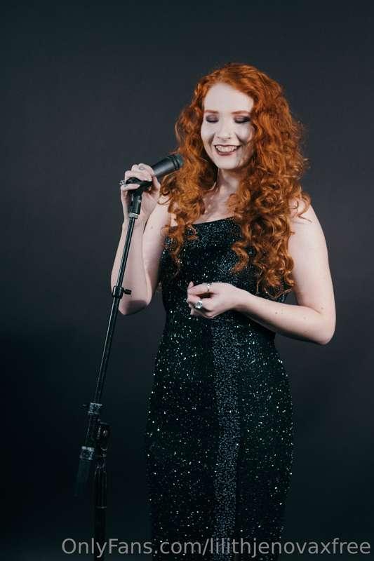 Follow me on YouTube! 🎙🎶📸
https://www.youtube.com/lilithjeno..