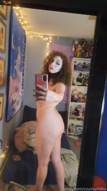 #slut #teen #teenslut #clowngirl #clown 